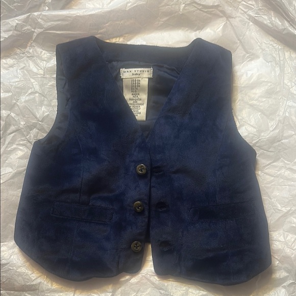 Max Studio Baby Navy Blue Sleeveless Vest with V-neck Design and Soft Fabric - Picture 4 of 6